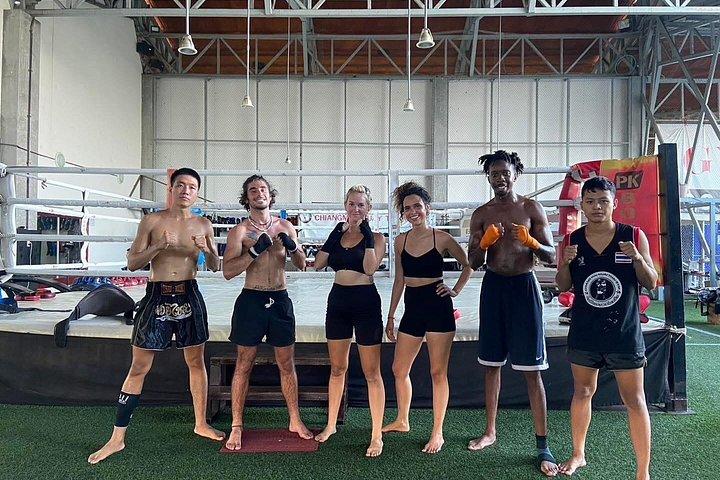Muay Thai Beginner Class in Chiang Mai with Expert