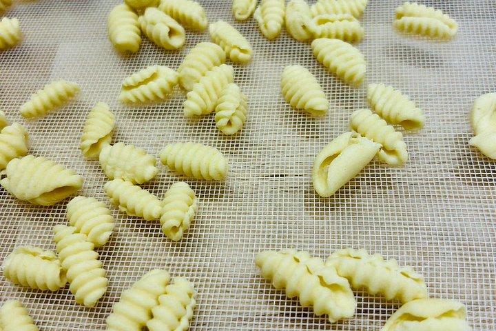 プライベートクッキングクラス：秘密のレシピとエトナワイン