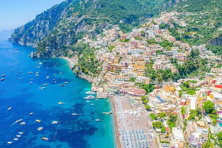 イタリアAzure&Amalfi海岸、青の洞窟、ポンペイ4日プライベートツアー