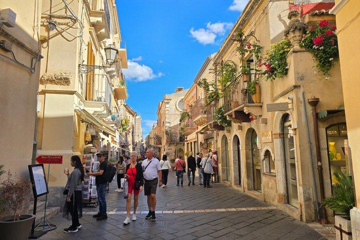 Taormina mit griechischem Theater und Castelmola ab Catania Tour