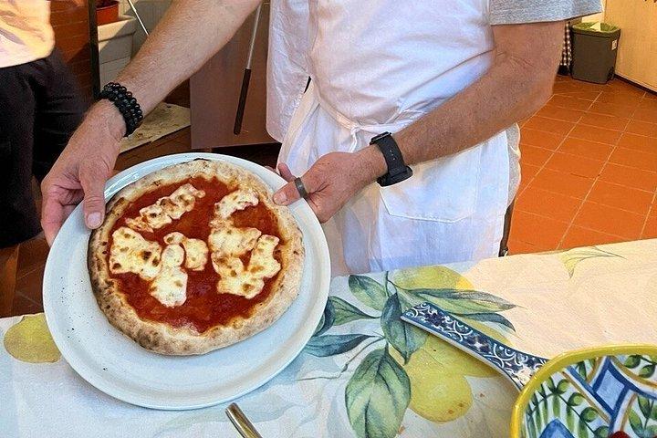 Pizza Workshop in a Sorrento Garden Hands on Experience
