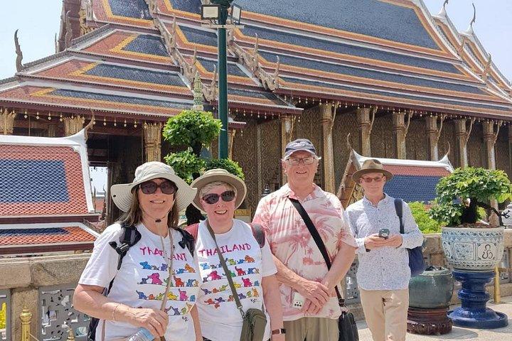 Bangkok Customized Guided Tour With Local Transportation