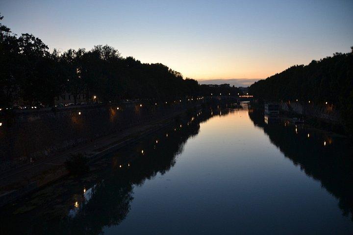 ローマのプライベートナイトツアー – パノラマビューと高級ダイニング
