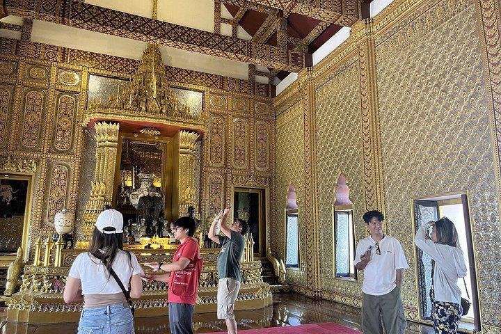 バンコク日帰り旅行：エラワン博物館、古代都市＆海辺の夕日