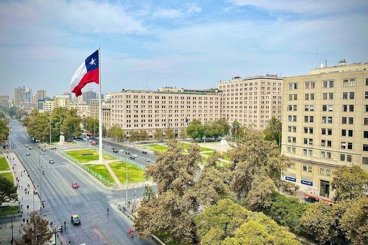 Le meilleur de Santiago en hop on hop off bus, funiculaire et téléphérique