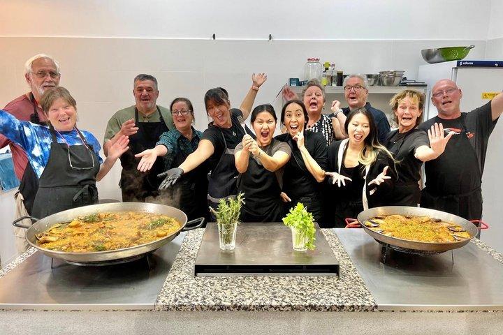 Clase de cocina de paella - Tour por el mercado local, Tapas y vino