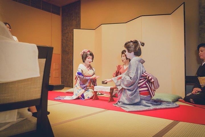 Tokio : 3 - Geishashow met Shamisen, Game & Matcha in Asakusa