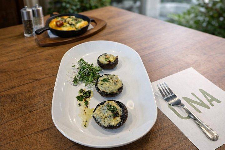 メンドーサプライベートワインツアーペアランチ＆オリーブオイルテイスティング