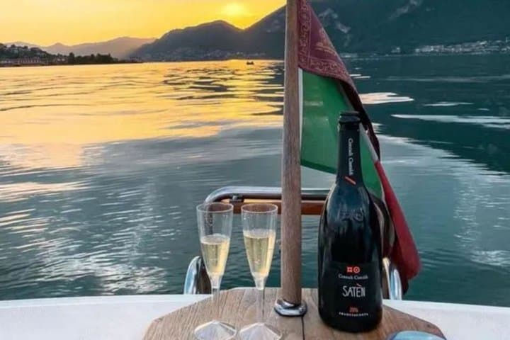 From Bellagio/Varenna : Customizable Lake Como Private Cruise