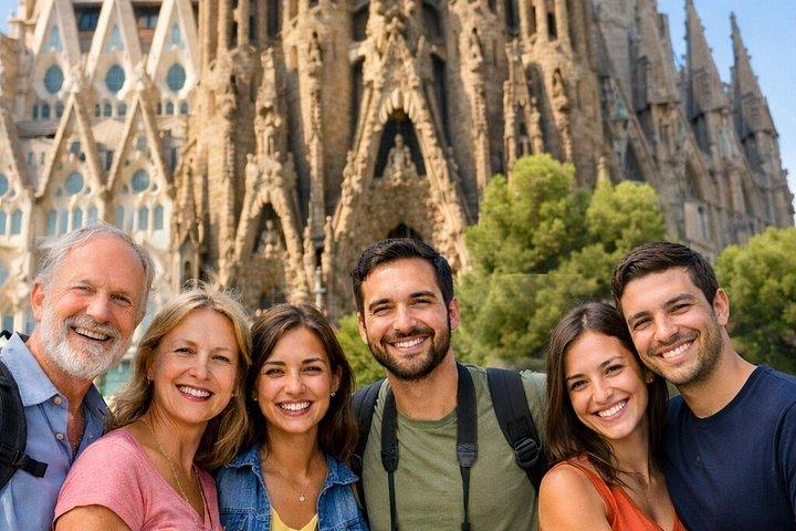 Det bedste af Barcelona Excursion: lille gruppe med afhentning / drop-off