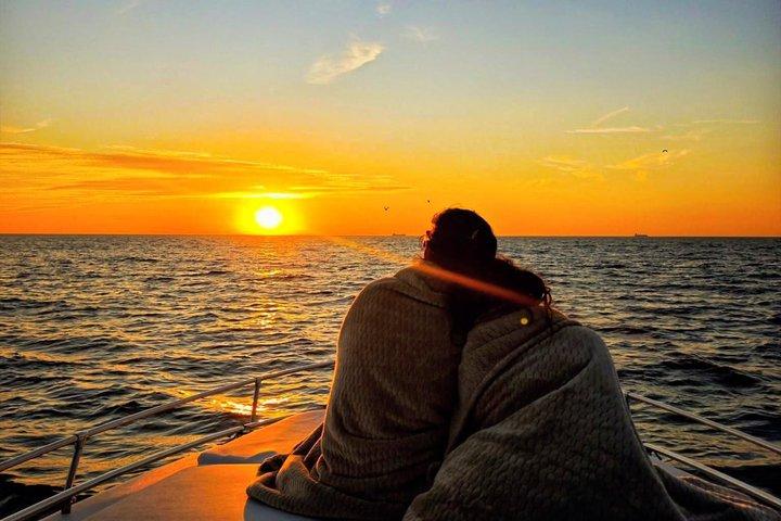 Porto Sunset Douro River Cruise – 6 Bridges & Port Wine Tasting