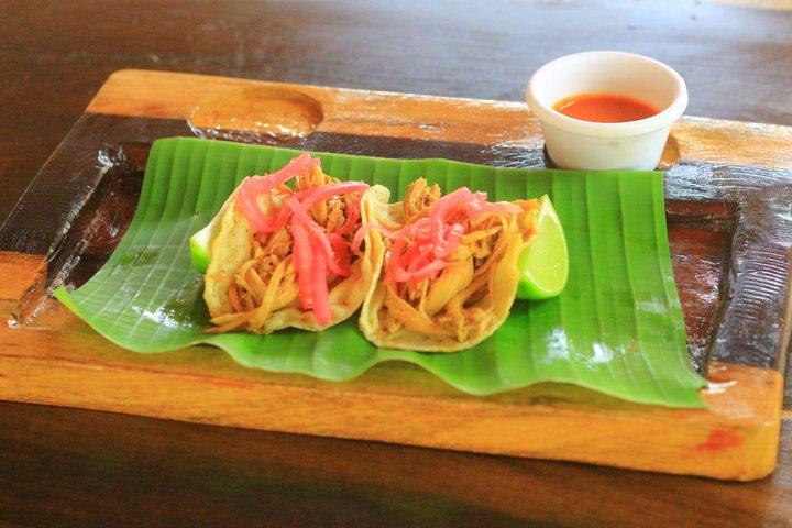 Cenote Cancun Tour med lunch och tur och retur transport