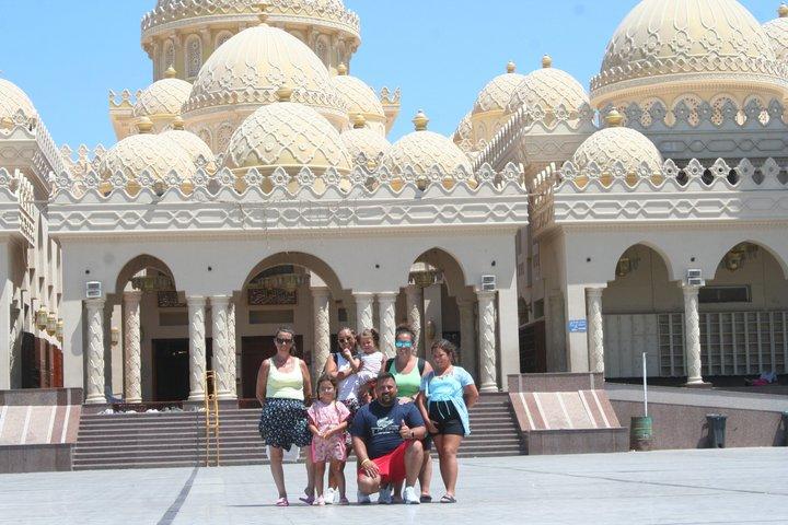 Authentic Hurghada Experience with Private Guide & Local Transfer