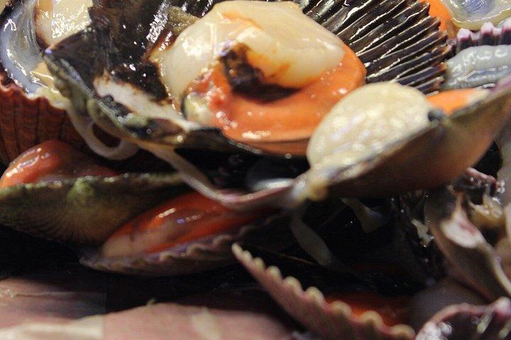 歴史的なリマと屋台料理が楽しめる伝統的な市場