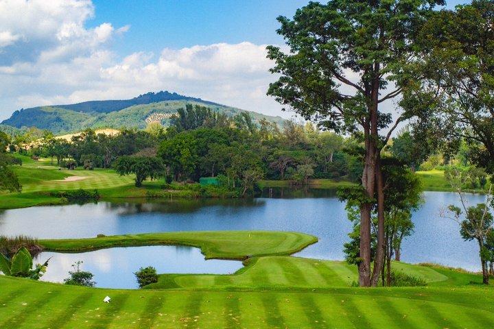 Golfdagsäventyr i Phuket