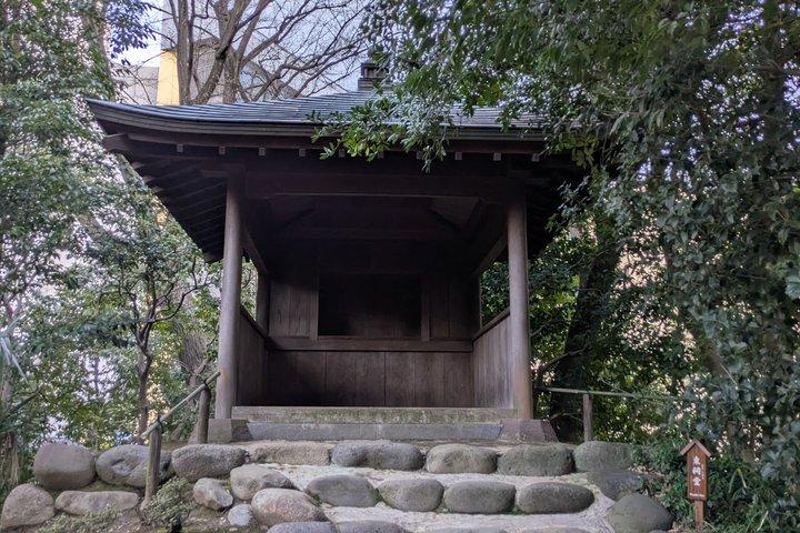 日本語庭園について学ぶコラコエンガイドツアー
