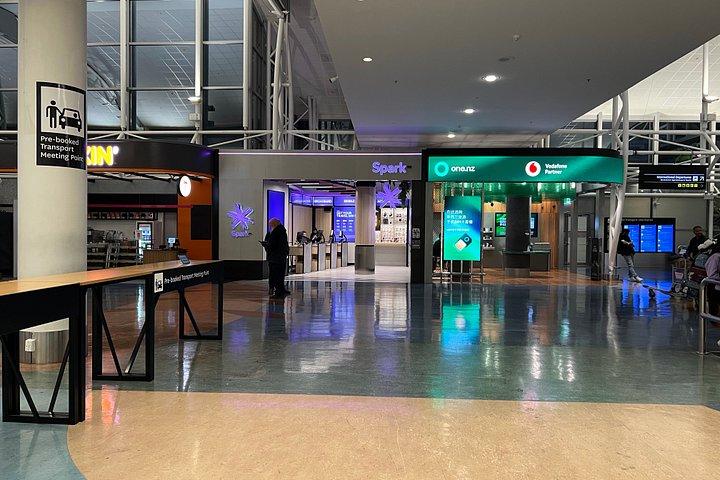 オークランド空港からフェリーターミナルまでのプレミアムプライベート送迎