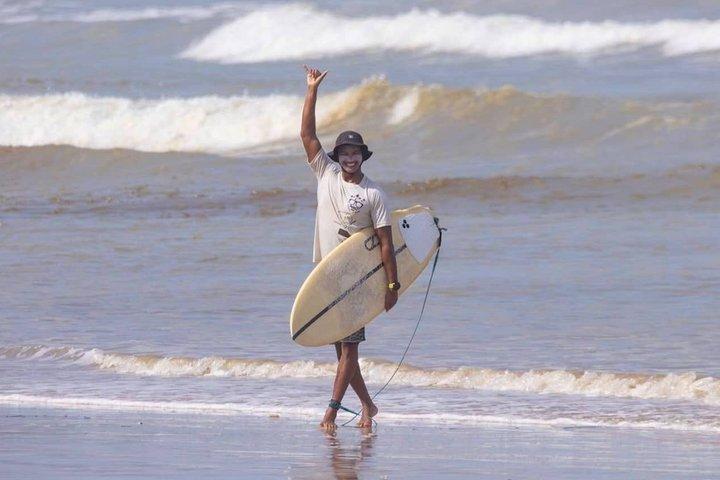Group Surfing Lessons with Local Instructors