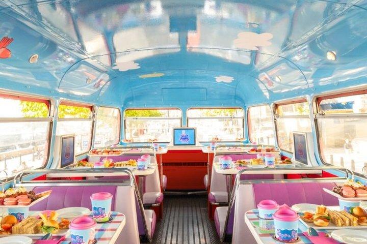 ぺこぱピッグアフタヌーンティーロンドンバスツアー