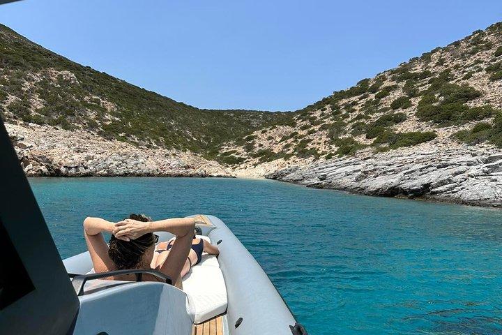 Experiência Privada ao Pôr do Sol em Milos