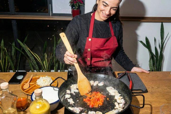 Paella Cooking Class in Barcelona | Small Group, Cava & Wine