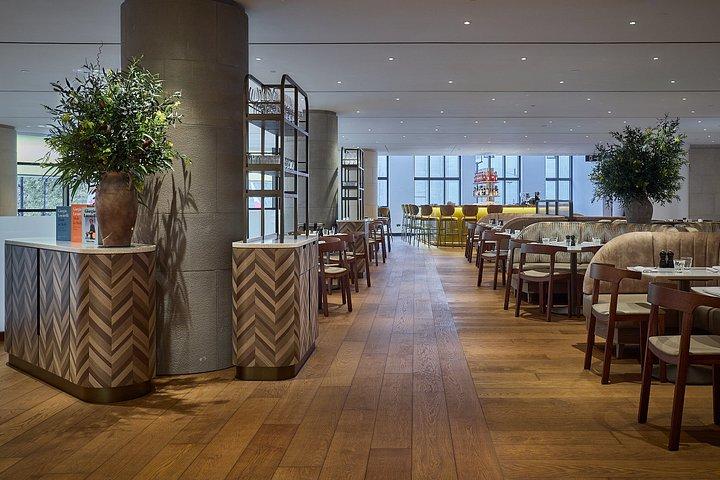 ナショナル・ギャラリー・イタリア語・ルネサンス・ツアー ロケテッリでの遅いランチ