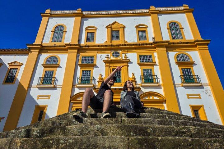 Excursion d'une demi-journée à Angra do Heroísmo avec dégustation
