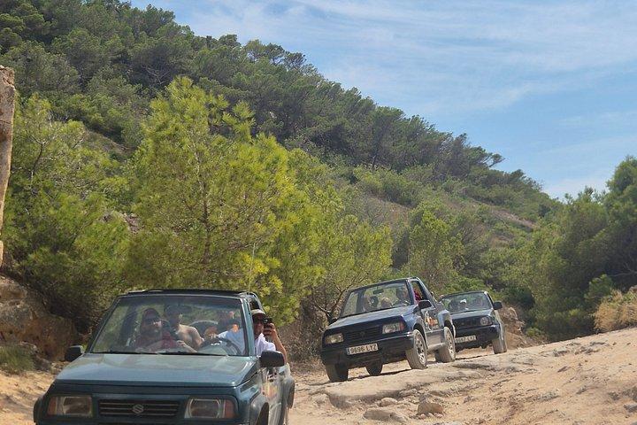 セルフ ドライブ 4x4 オフロード ジープサファリ ツアー マヨルカ