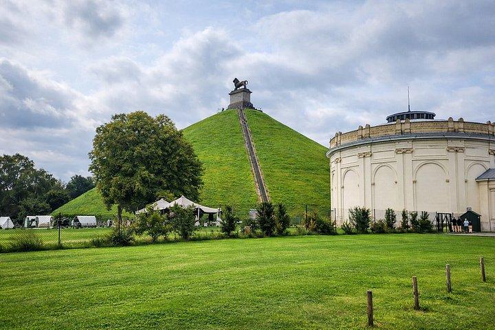 パリ発ワーテルロー・ナポレオンとブリュッセル旧市街日帰り旅行