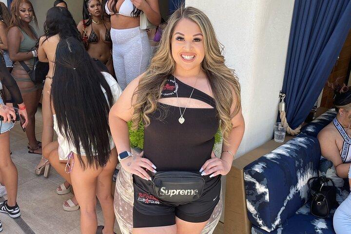 Las Vegas Hip Hop Pool Crawl con Party Bus W Todo lo que puedes beber
