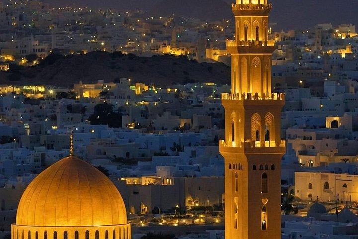 ドバイ-マスカット：ドバイ（UAEの都市）間のプライベートトランスファー