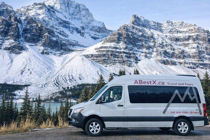 Calgary Shared Tour: Lake Louise, Moraine, Johnston & Emerald