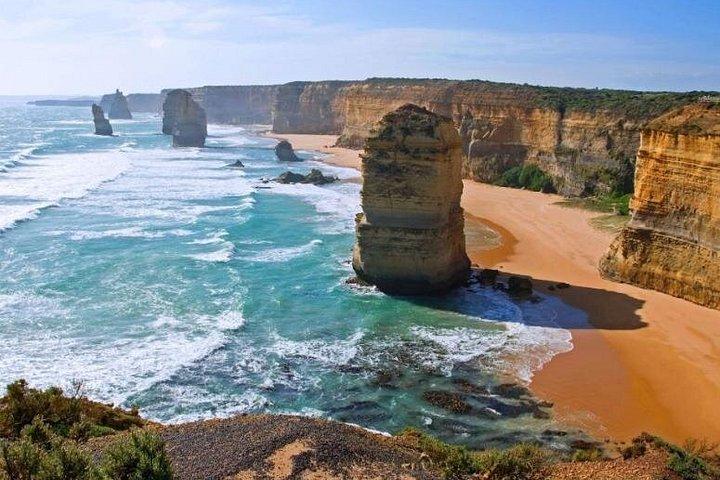 グレート・オーシャン・ロード日帰りツアー12使徒湖アード峡谷メルボーン