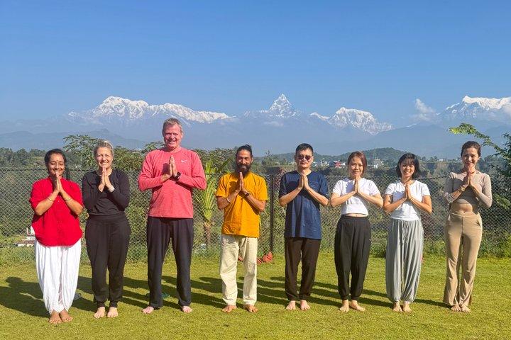 11 Tage 100 Stunden Traditionelle Yogalehrer Ausbildung in Nepal