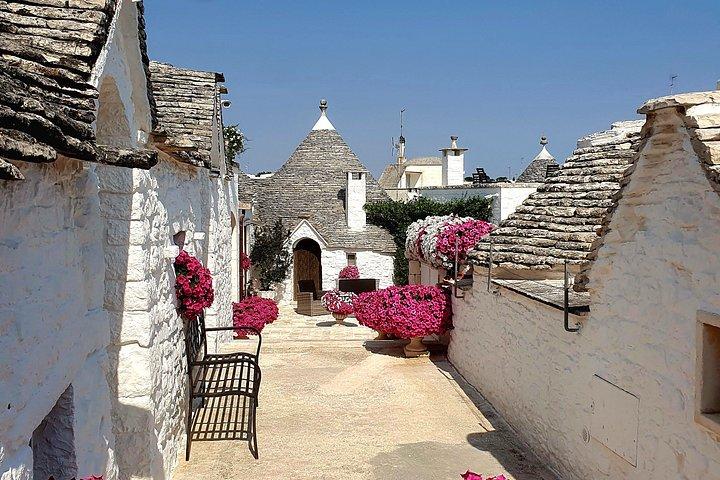 Lecce & Brindisi : Matera & Alberobello (Sassi e Trulli) Tour