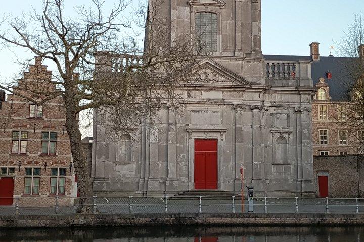 Walking Tour Bruges in German