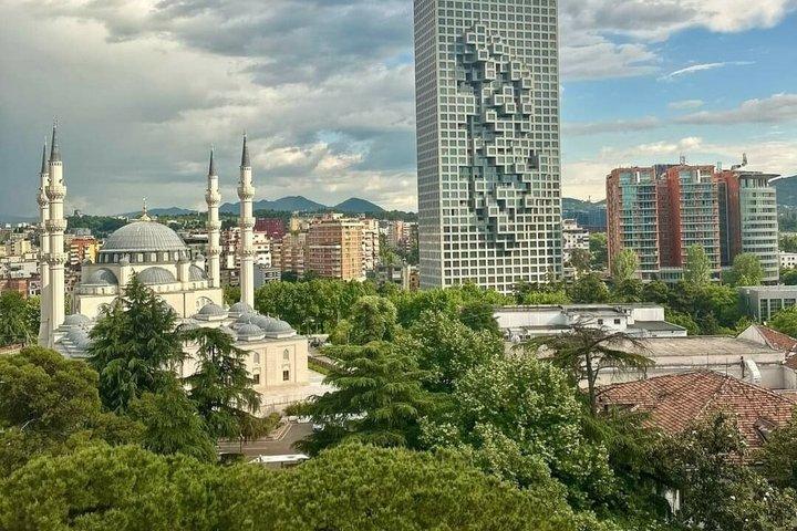 Privat panoramisk bytur i Tirana, 3 timer