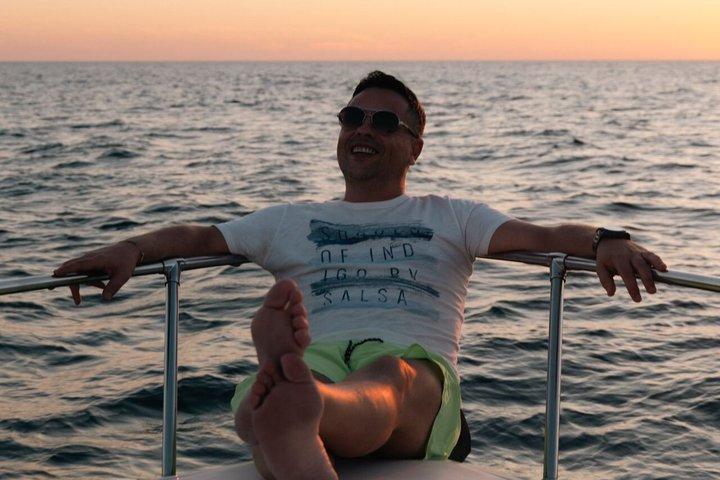ポルト発、ドウロ川の夕日クルーズ – 6つの橋とポートワインの試飲