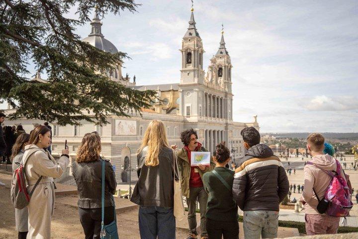 Madrid in French: historic streets and monuments
