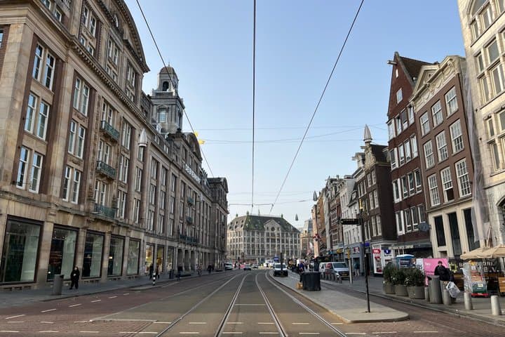 Amsterdam Layover Tour from Schiphol: Canal Cruise & Walk