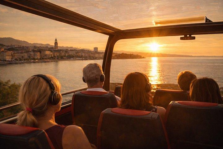Split Panoramic Sightseeing Bus Tour with Audio Guide