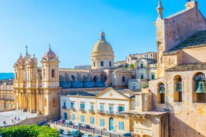 Privérondleidingen door Sicilië: Etna-Taormina, Syracuse-Noto, Ragusa-Modica