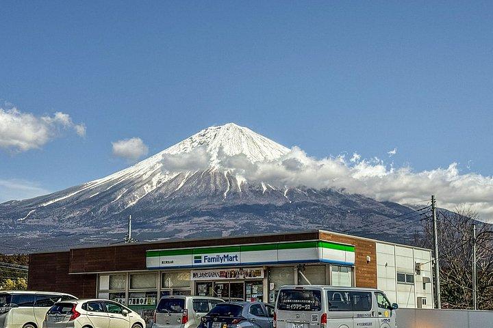 新幹線と車で行く富士山世界遺産プライベートツアー
