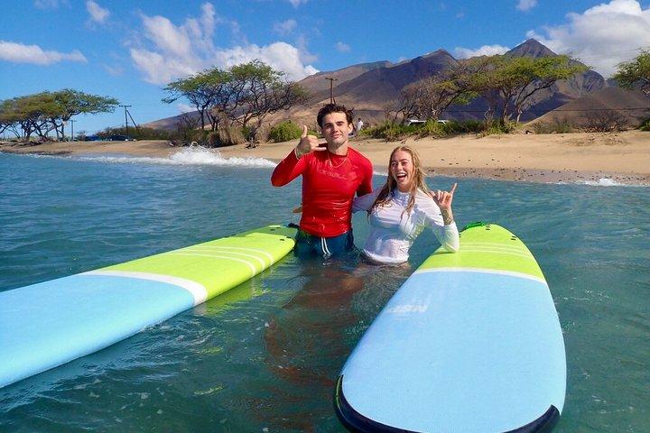 Fantastisk 2 personer Semi-Privat Surf Lektion på Ukumehame Beach