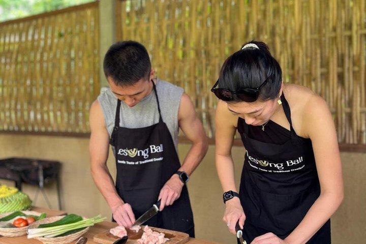 ウブド料理教室：本格的なバリ料理＆マーケット体験