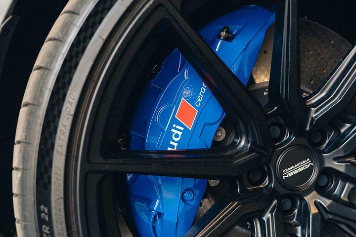 Ultimate Power Drive Budapest : 1000HP RS7、コルベットC8またはRAM 2500