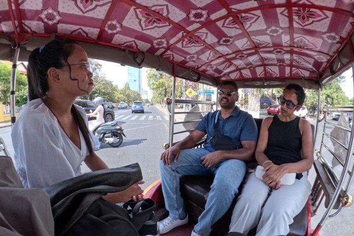 Phnom Penh : Halve dag stads- & Mekong eilandtour