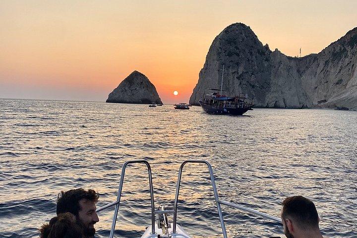 Zakynthos : Myzithres Sunset Escape - サウスコースト・サンセット・クルーズ