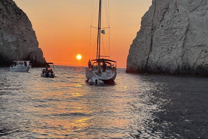 Zakynthos : Myzithres Sunset Escape - サウスコースト・サンセット・クルーズ