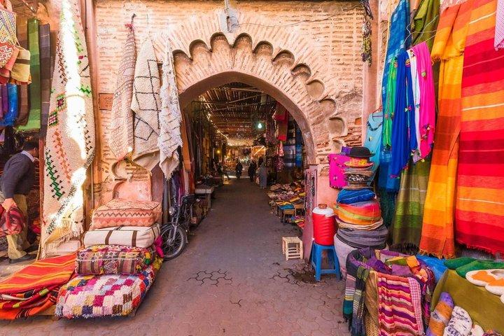 Marrakesh: Guided Private Souk Shopping Tour with a Local insider
